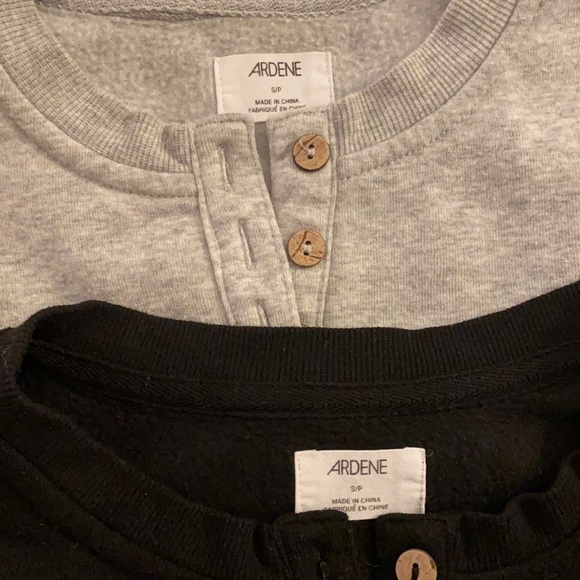 2 cropped cotton sweaters - Picture 2 of 2